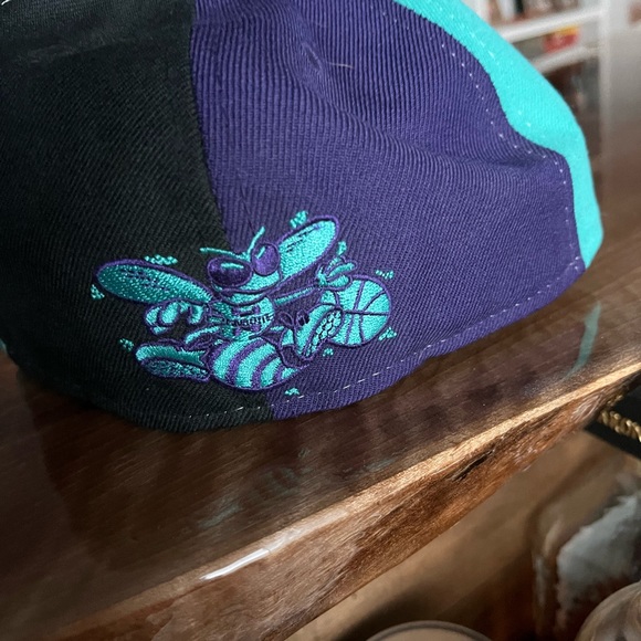 Charlotte hornets hat size 7 1/4 - Picture 4 of 5